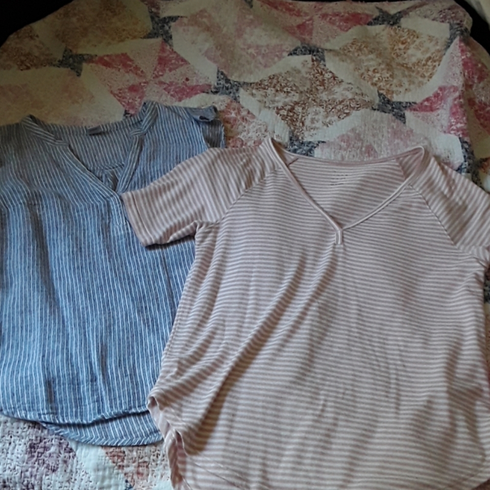 BUNDLE v neck t shirt essentials